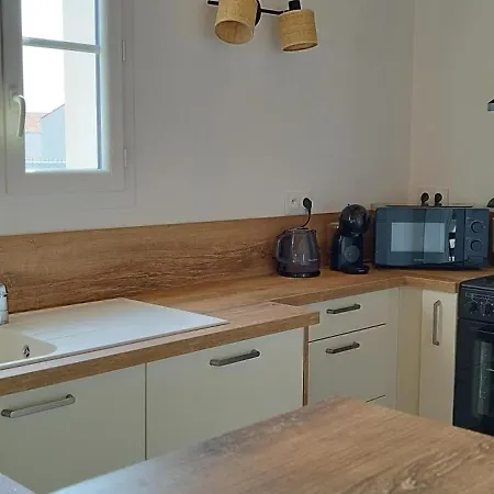 A 500m De L'ocean Pour 4 Personnes Holiday home *